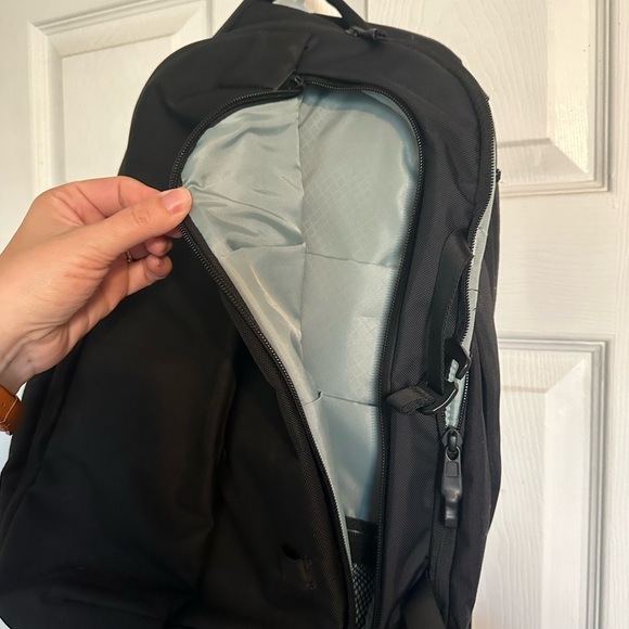 Timbuk 2 Never Check Expandable Backpack  |Black - Picture 4 of 10